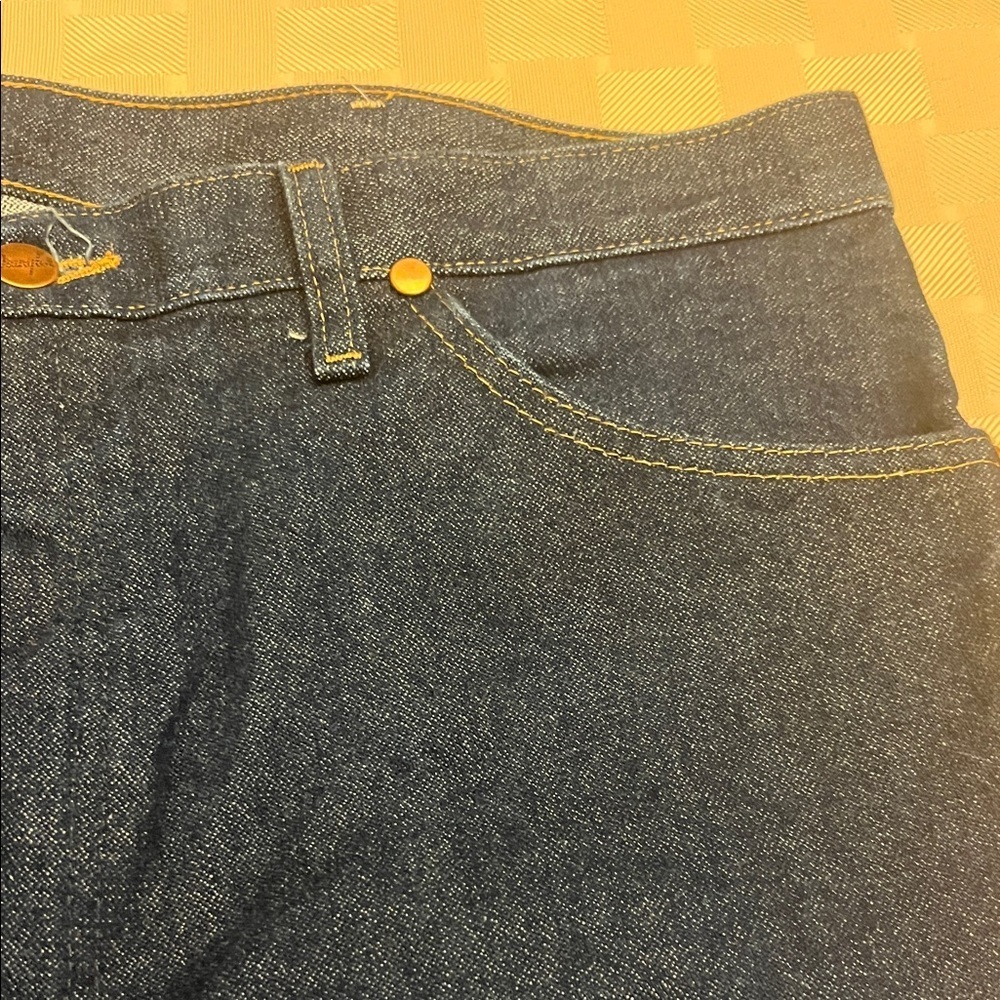 Wrangler Men's Dark Blue Jeans size 36X34 - Picture 5 of 7
